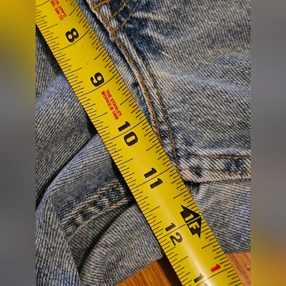Vintage 90s Levis 560 Loose Fit Tapered Leg Denim Distressed Men's Size 31x30